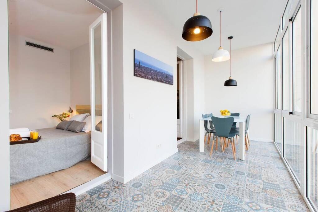 Perfectly Located 4Bed 4Bath Apartment In Barcelona 3 1 Ngoại thất bức ảnh